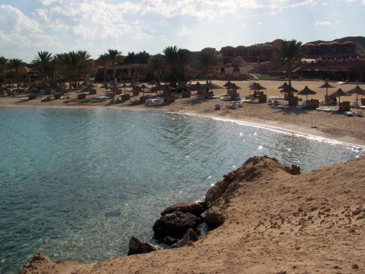 Kahramana Beach Resort Marsa Alam Exterior photo