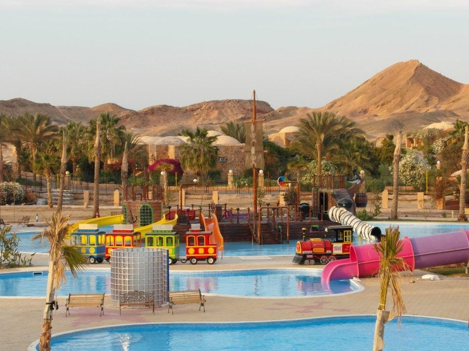 Kahramana Beach Resort Marsa Alam Exterior photo